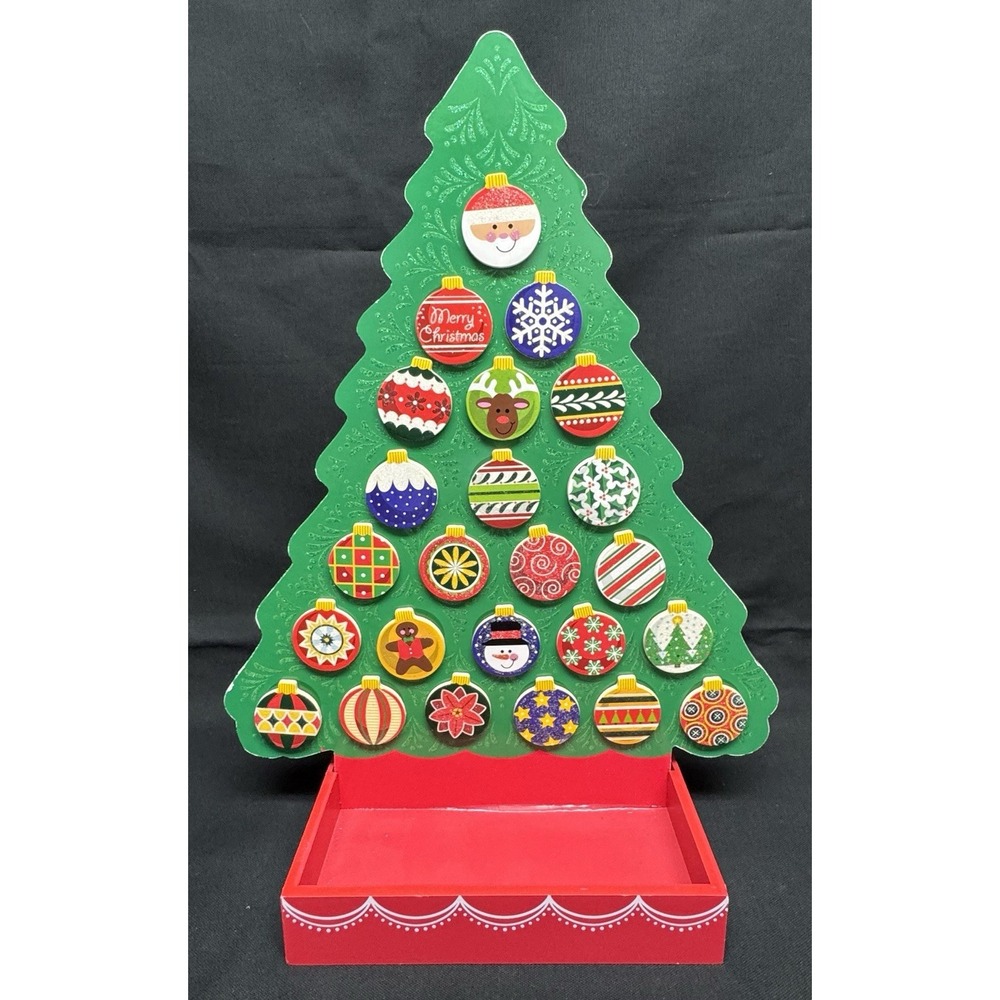 Melissa & Doug Wooden Magnetic Calendar Countdown to Christmas Tree 6" x 12"